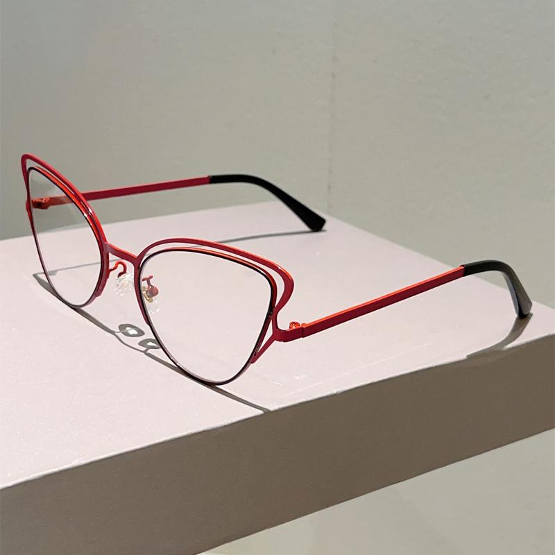 Hohlförmige Brille in Schmetterlingsform Damen Stilvolle Cat-Eye-Fassung Optische Fassung mit Blaulichtfilter Trendiges Markendesign Dekor Brille