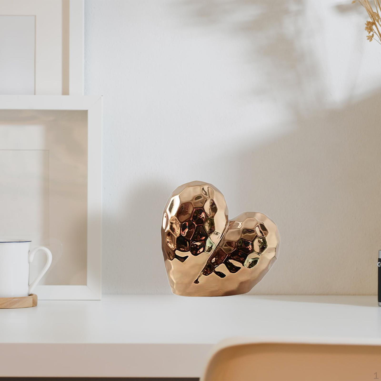 

Скульптура в форме сердца, керамический декор для комнаты, современная декоративная статуя, украшение для ванной комнаты Gold
