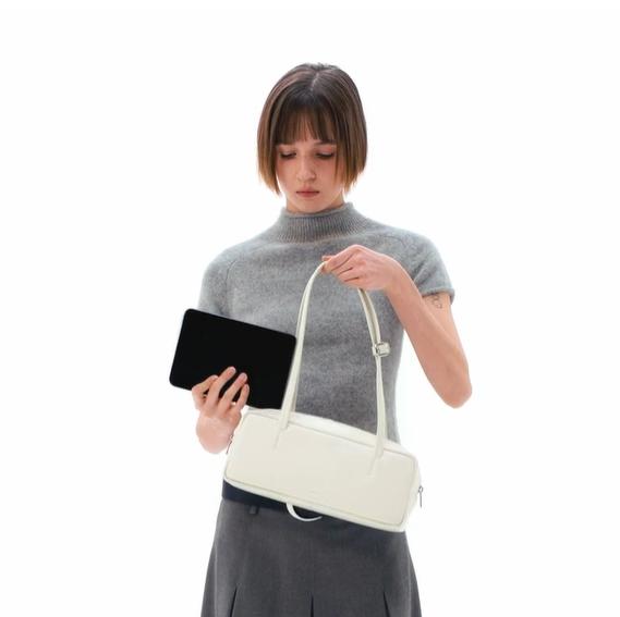 STAND OIL More Baguette Bag / Cream