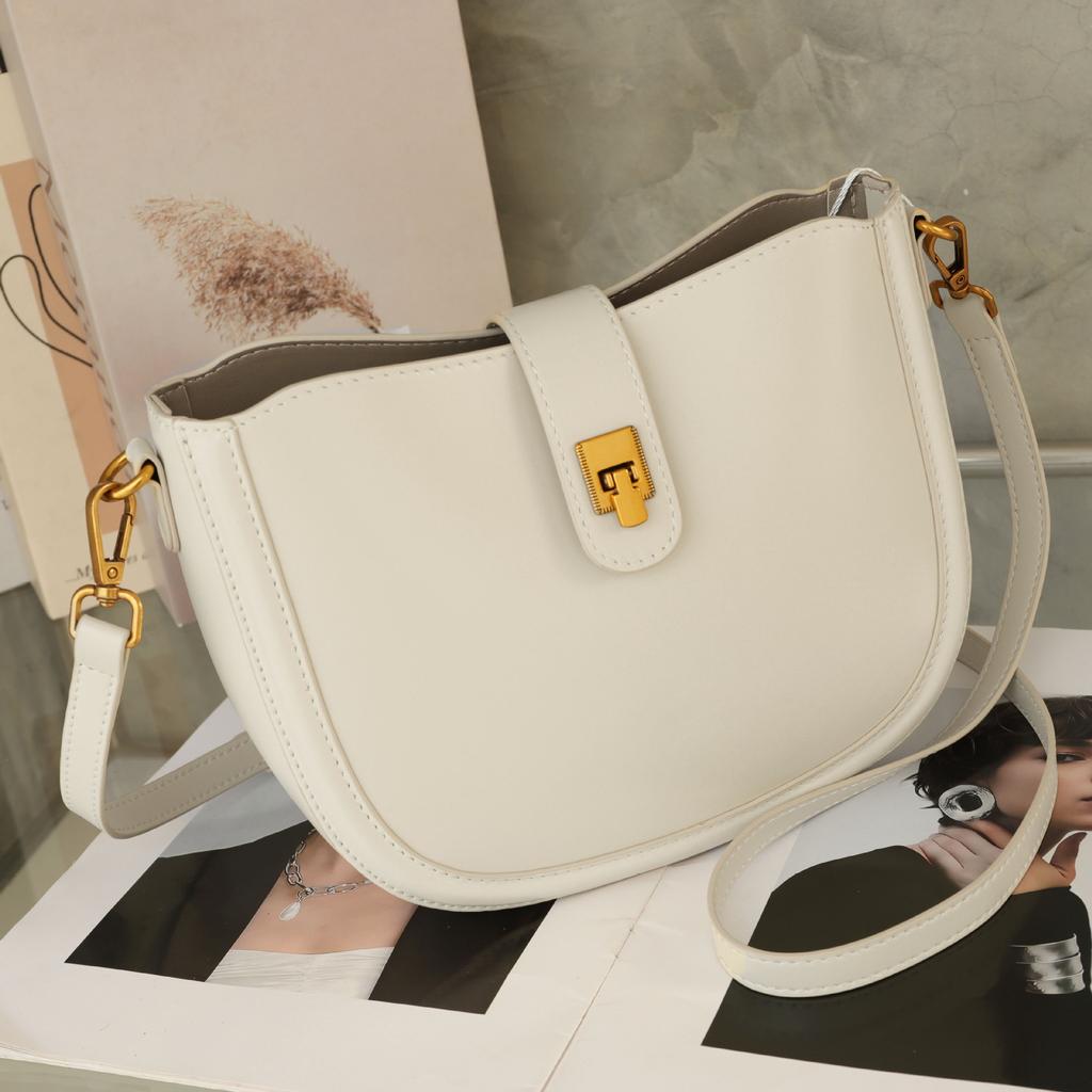 Cowhide Shoulder Shell Women's Bag Women's Fashion Simple Bag Practical Commuter Bag Multi-compartment