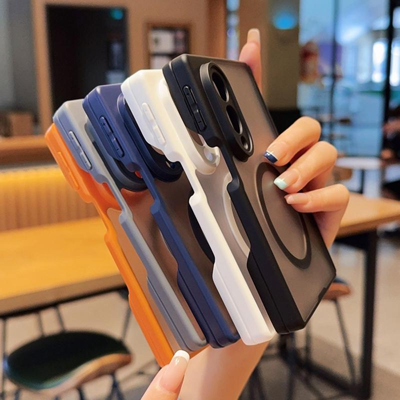 Frosted Translucent Magnetic Case for Samsung Galaxy Z Fold 8 Ultra 8 7 6 5 Magnetic Wireless Charger Lens Cutouts Protect Cover