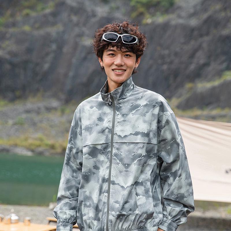 

Men s Autumn & Winter Water-Repellent Stand Collar Hiking Jacket - Lightweight, Breathable, Quick-Drying for Couples. S