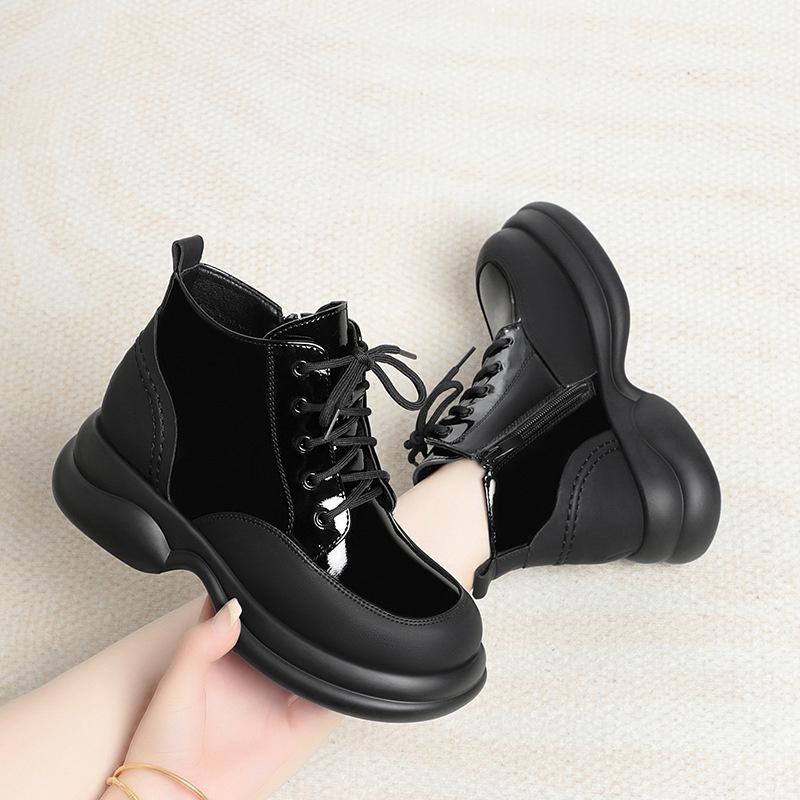 Velvet Thickened Platform Boots Gothic Autumn Winter Thick Heel Soles Boots New Women Ankle Soft Patent Leather Boots