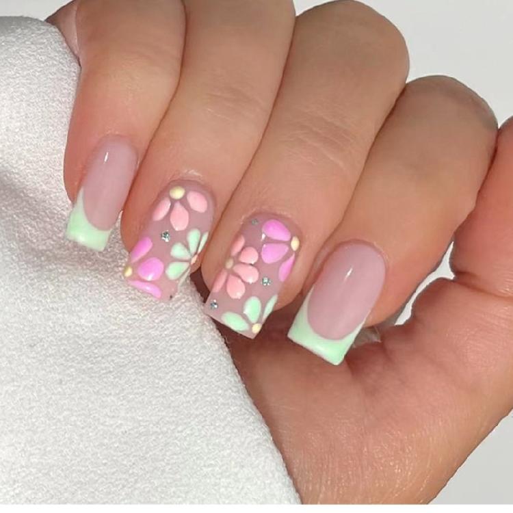 Balení 24 ks francouzských růžových falešných nehtů s květinovým třpytivým designem, Comfort Fit, snadno použitelné, Press stick Nail 1Set