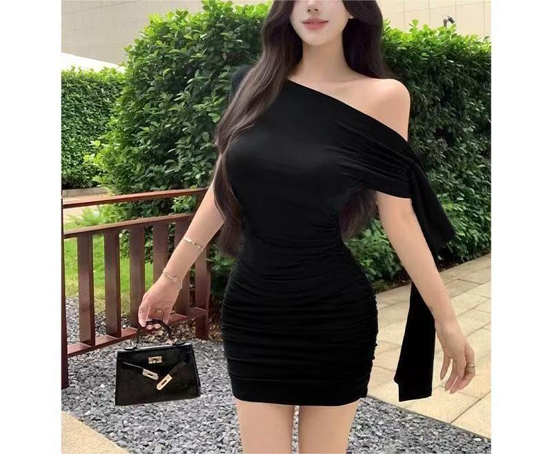 2026 Summer Chic One-Shoulder Bodycon Dress with Ribbon Detail L чёрный