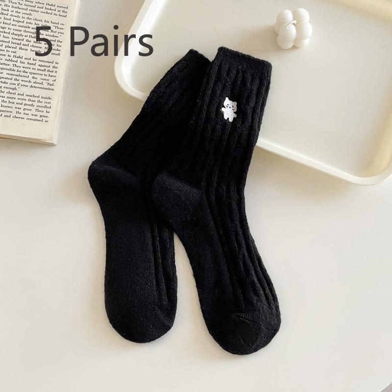 5 Pairs of Women's Winter Clothes and Velvet Warm Linen Pattern Embroidery Tube Socks