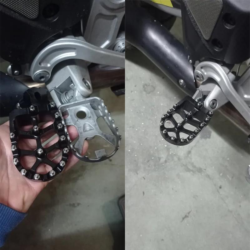 Motorcycle CNC Foot Pegs Foot Rests Footpeg Pedals FootRest Plate For Aprilia Tuareg 660 Tuareg660 2022 2023 2024 Accessories