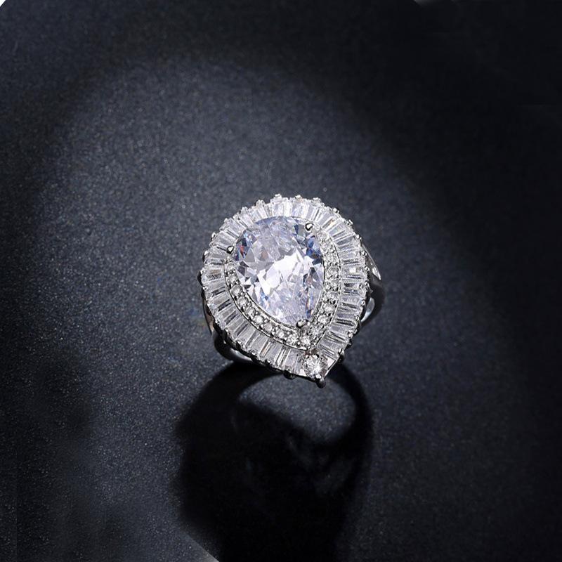 Ring Hand Jewelry, Temperament Platinum-Plated Water Drop Zircon Ring For Women
