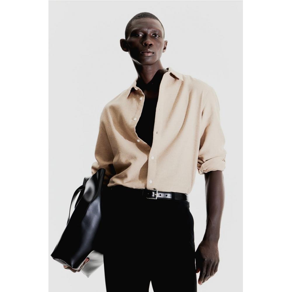 

Фланелевая рубашка HM Regular кроя бежевая