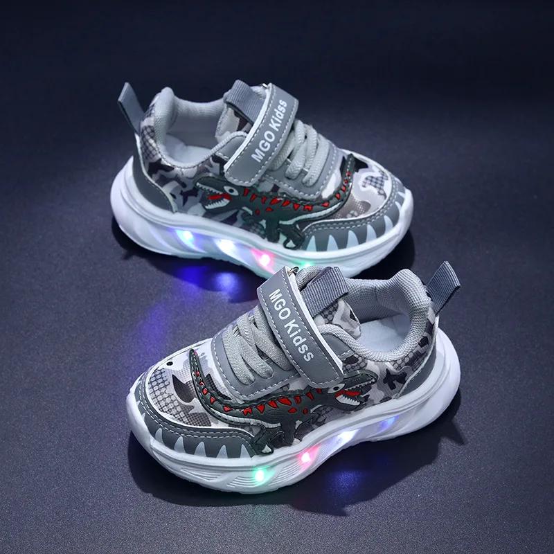 Neue Jungen LED leuchtende Schuhe Mode Mickey Kinder Freizeitsneakers Kinder Leuchtende Schuhe Sportschuhe Leuchtende Schuhe