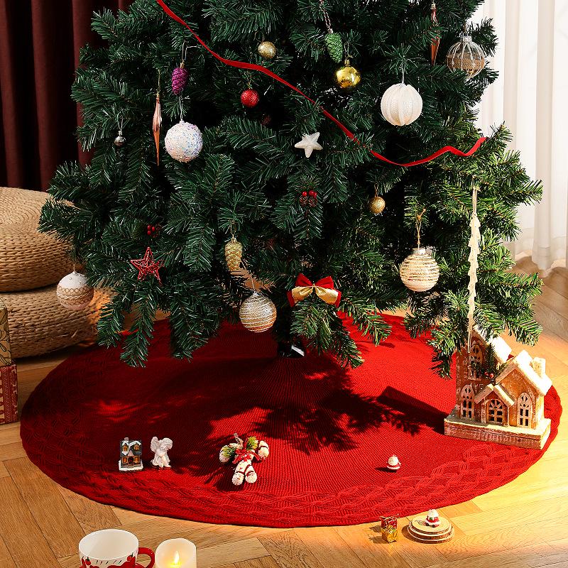 Festive Red Knitted Christmas Tree Skirt for Warm Holiday Celebrations
