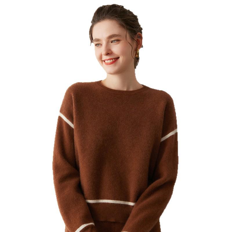 Color-Block Cashmere Round Neck Long Sleeve Sweater: Elegant, Slimming, Loose, Warm, Comfortable Autumn/Winter Pullover.
