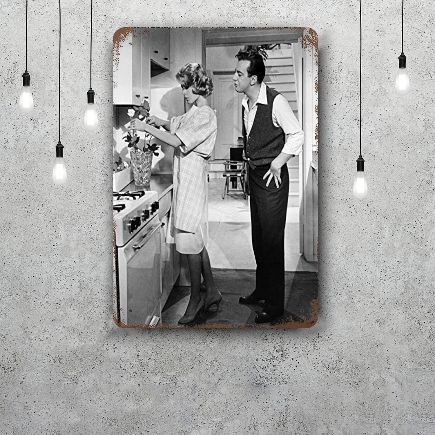 

bobby darin actor Metal Signs wall decor Vintage Tin Signs Captain Metal Poster Decor for Bar Pub Club Wall Decoration 20x30cm（7.8x11.8inch）