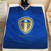Leeds United, vzorovaná flanelová deka, vysoká kvalita, pohodlná pro všechna roční období, domácí dekorace, teplo a pohodlí, ideální jako dárek.