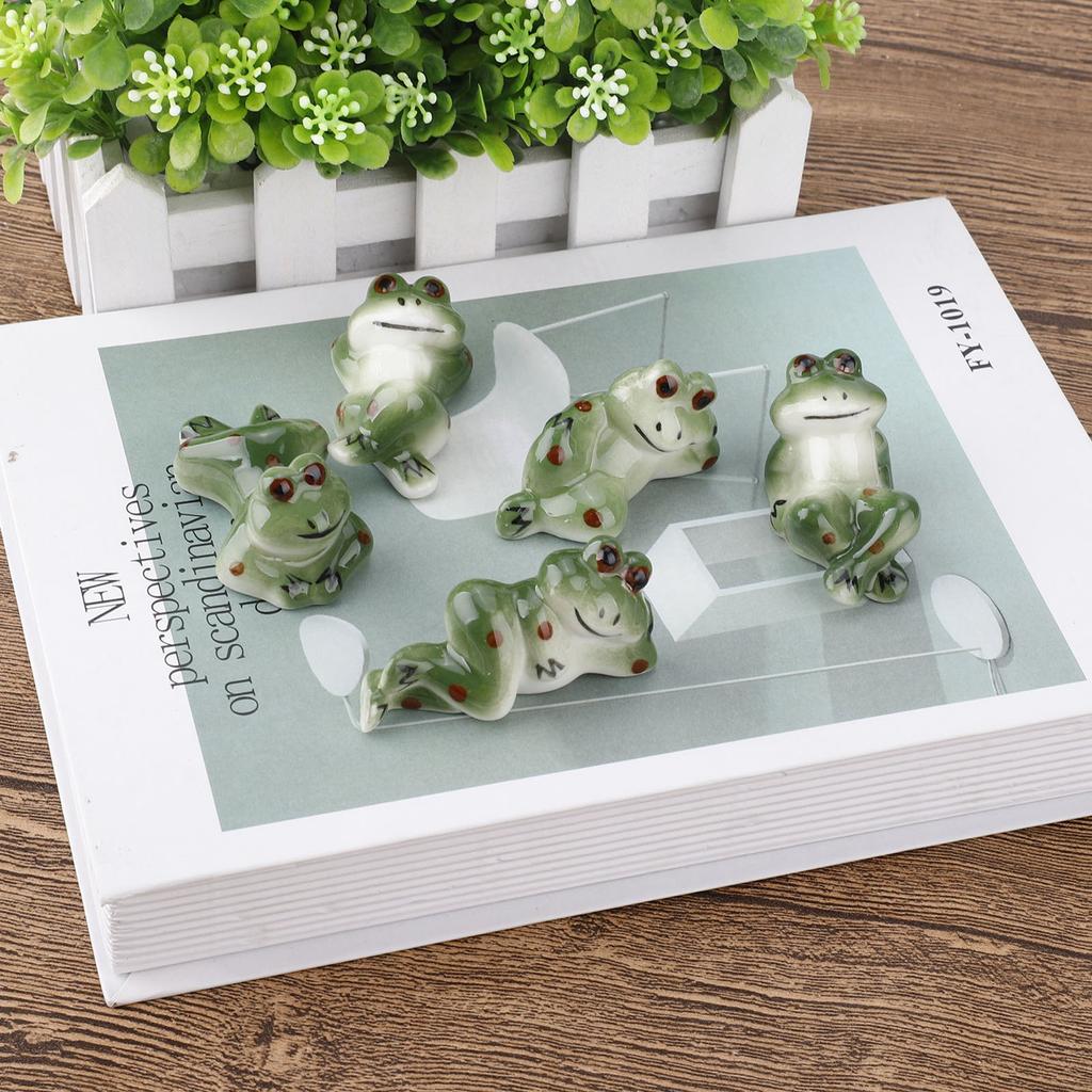 Ceramic Cute Kitten Chopsticks Holder Ceramic Painted Kitten Frog Ornament Chopsticks Holder