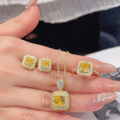 Elegantes Damen-Schmuckset Eisgeschliffener quadratischer Halskettanhänger mit rosa Diamant Gelber Edelstein Ring Ohrringe Mode Accessoires