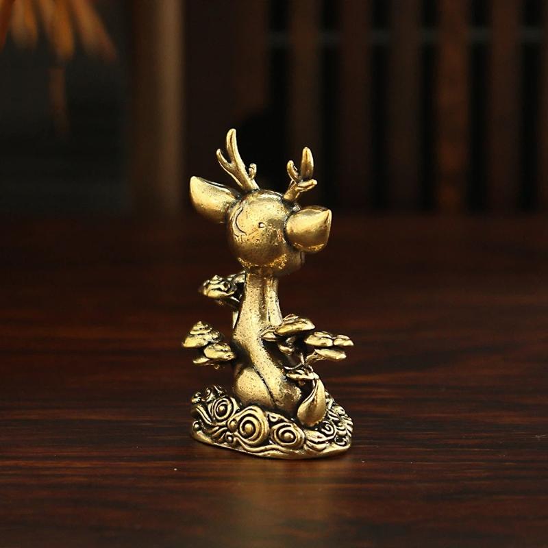 Brass Deer Ornament Hand Polished Tea Pet Statue Cute Animal Decor for Living Room Desk Home Decor