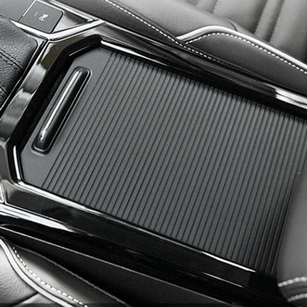 Volkswagen Passat (2019-2024) Center Console Cup Holder Roller Blind
