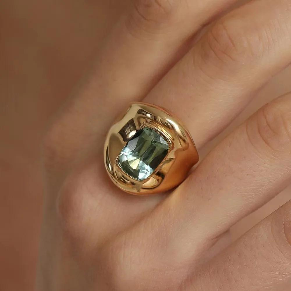 

Простые и высококачественные зеленые турмалиновые толстые золотистые глянцевые винтажные кольца для женщин, легкие роскошные дизайнерские модные ювелирные изделия resizable