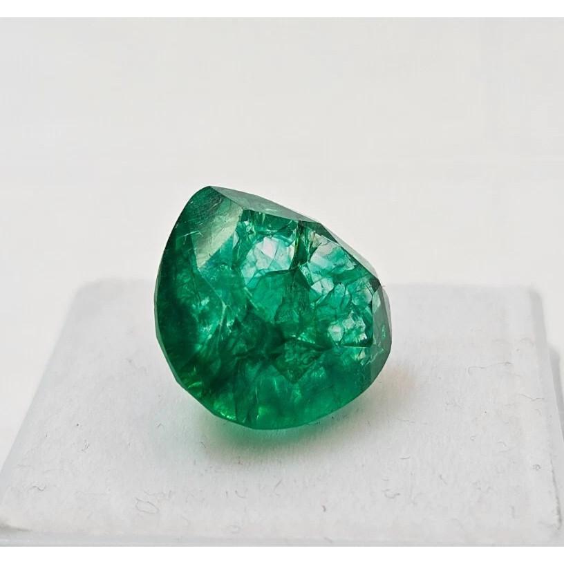 Emerald Green Natural 10-11 Ct Pear Cut Stunning Certified Loose Gemstone