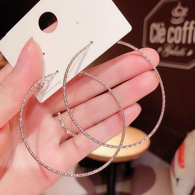 Dongdaemun Face-Slimming Hoop Ear Cuff: Trendy 2020 Silver Needle Earrings for Women