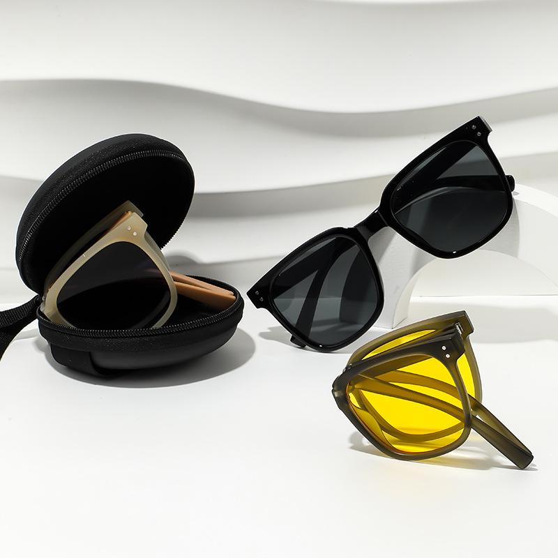 Sunglasses folding UV protection square face round face men's and women's sunglasses sunglasses folding selling points