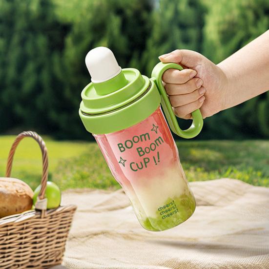 Bartender Shaker Set Leakproof Cocktail Maker with Ice Mold BPA-Free Plastic Shake Kettle for Lemon Tea & Mocktails