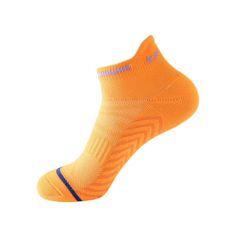 

Мужские элитные спортивные носки с нескользящим эффектом: Влагоотводящие, короткой длины для баскетбола, бега и активного отдыха. Men s 39-44 оранжевый