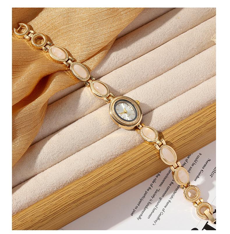 Vintage Ovaal Kwarts Horloge met Jade-Stijl Armband voor Dames