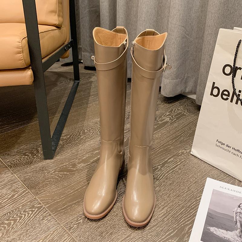 Nové dámské boty Nové dlouhé boty, ale kozačky nad koleno Podzimní a zimní rovné boty Hrubý podpatek přezka rytířský