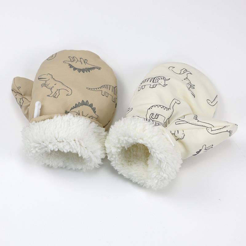 Winter Fleece Lined Kids Gloves for 6 Months to 10 Years Old Babies Thermal Snow Skiing Waterproof winter outdoor play Gloves