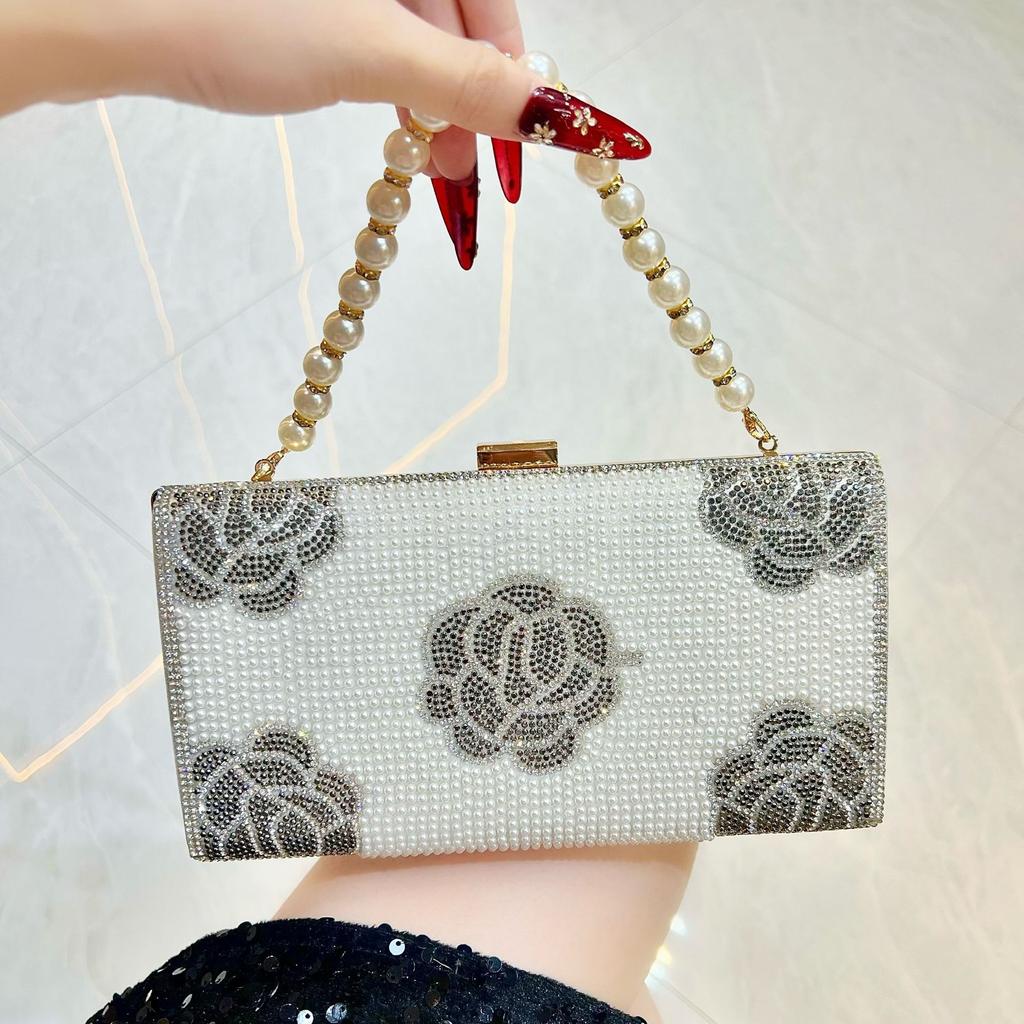 2025 Luxury Pearl Evening Bags Vintage Chain Shoulder Crossbody Bags For Women Party Wedding Dinner Bag Ladies Purse Handbgas