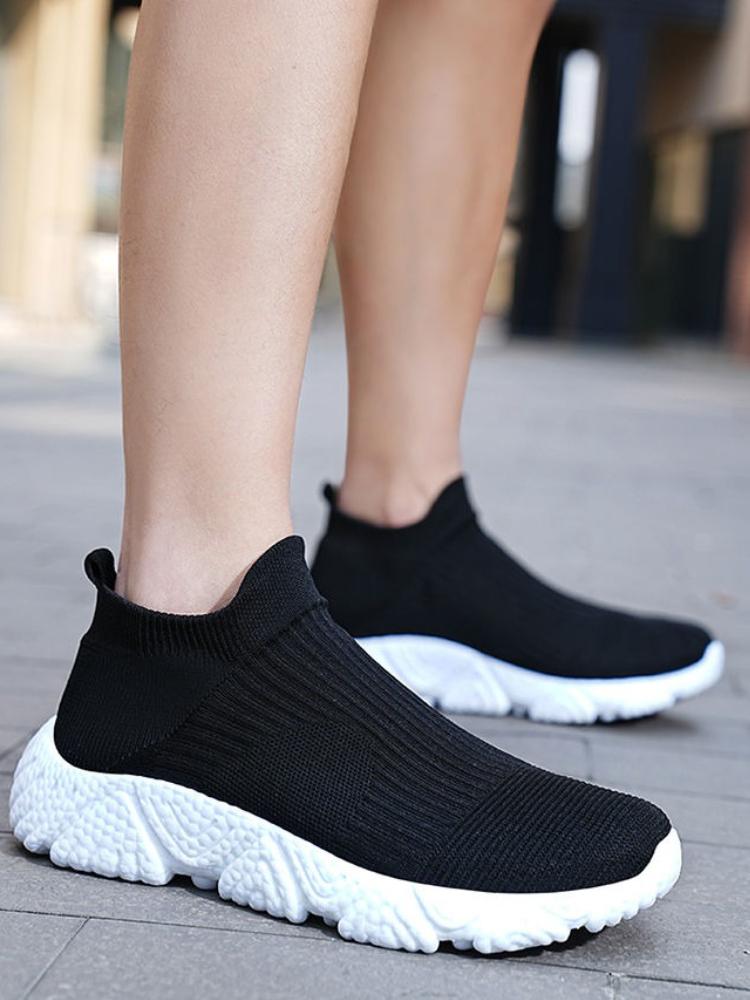 Fashion Slip-on Man Casual Sneaker Running Clearance Without Leather Simple Designer Original Fashion Athletic Wide Sports Shoes for Men