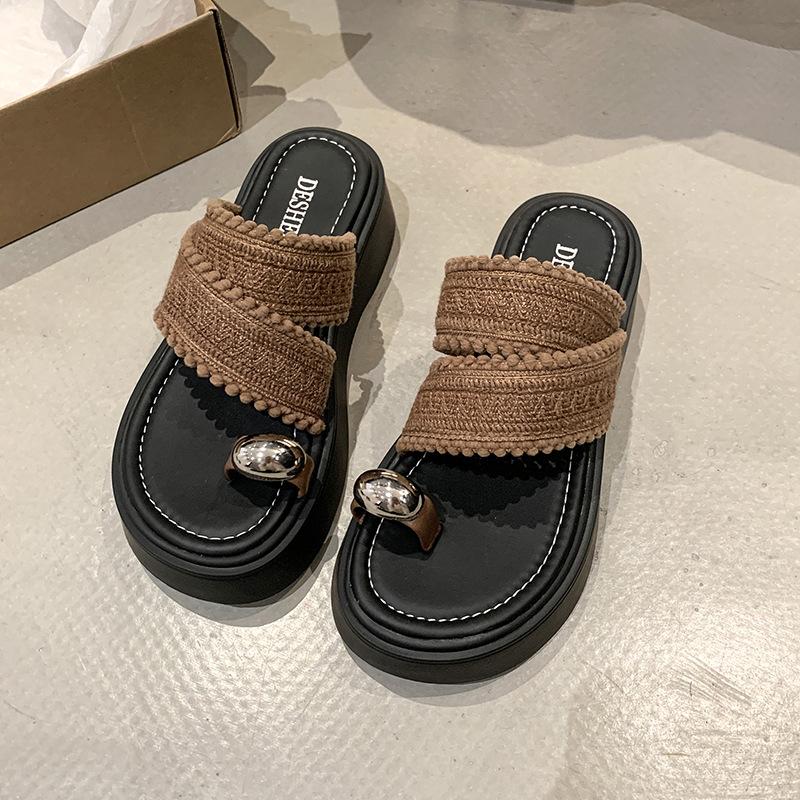 

Summer new color matching flat slippers women s outer slippers cool slippers muffin heel women s shoes 40 коричневый
