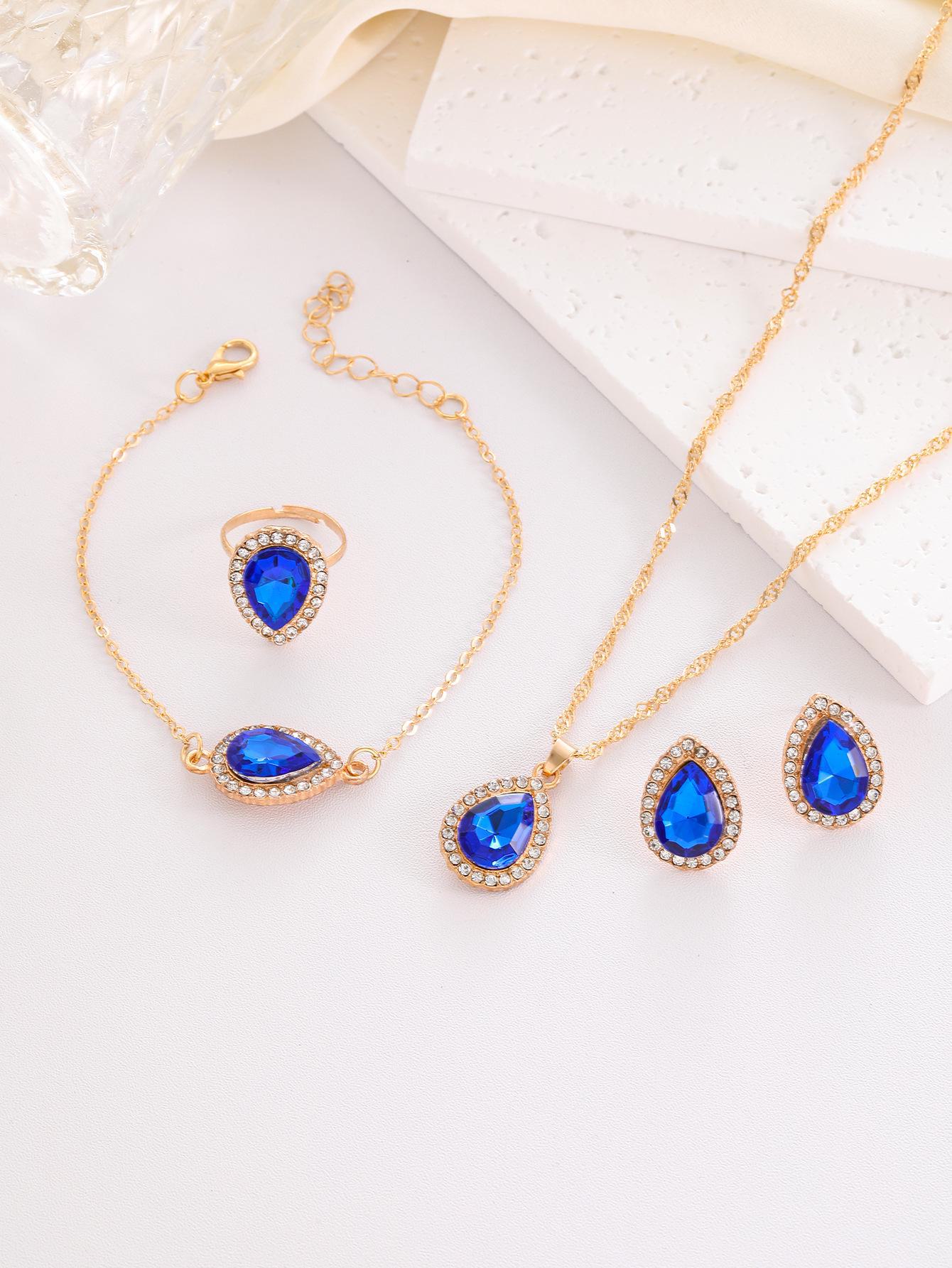 

Комплект свадебных украшений с бриллиантами в форме капли воды из Европы и Америки (Ожерелье, Серьги, Кольцо) 4-piece set, CK0605 синий