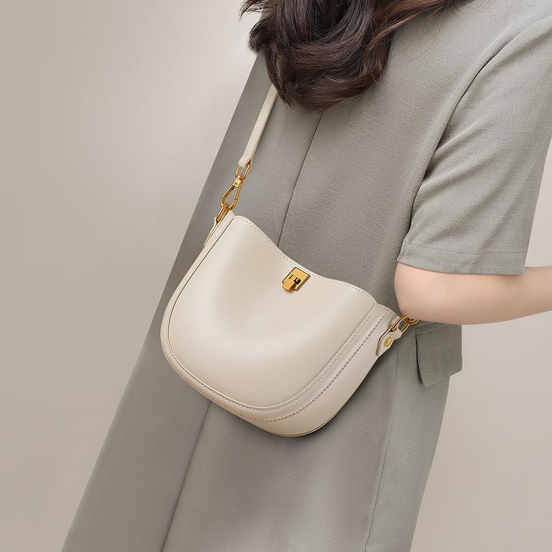 Bag Women s New Women s Bag Summer Leather One Shoulder Crossbody Bag Premium Underarm Saddle Bag