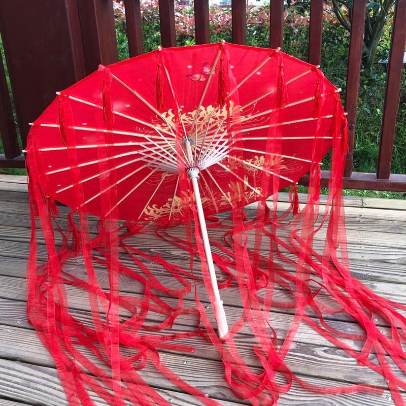 Traditional Hanfu Umbrella with Tassels for Women's Costumes and Children's Photoshoots