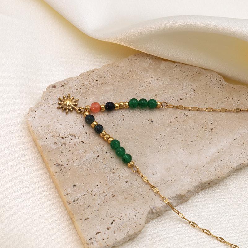 Fashion Natural Stone Pendant Necklace French Retro Style 18K Gold Stainless Steel Sun Pendant Necklace Women