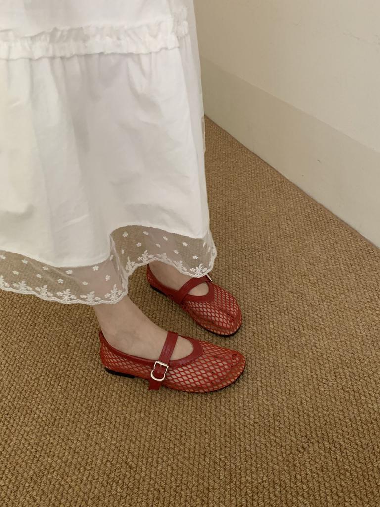 Happyfeeling One-word Buckle Strap Single Shoes Women's 2025 Summer New Flat-bottomed Hollowed-out Mary Jane Fishing Net Shoes