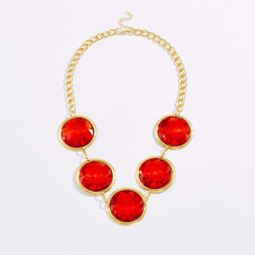 European Retro Court Style Red Gemstone Necklace - Fashionable Women's Collarbone Chain