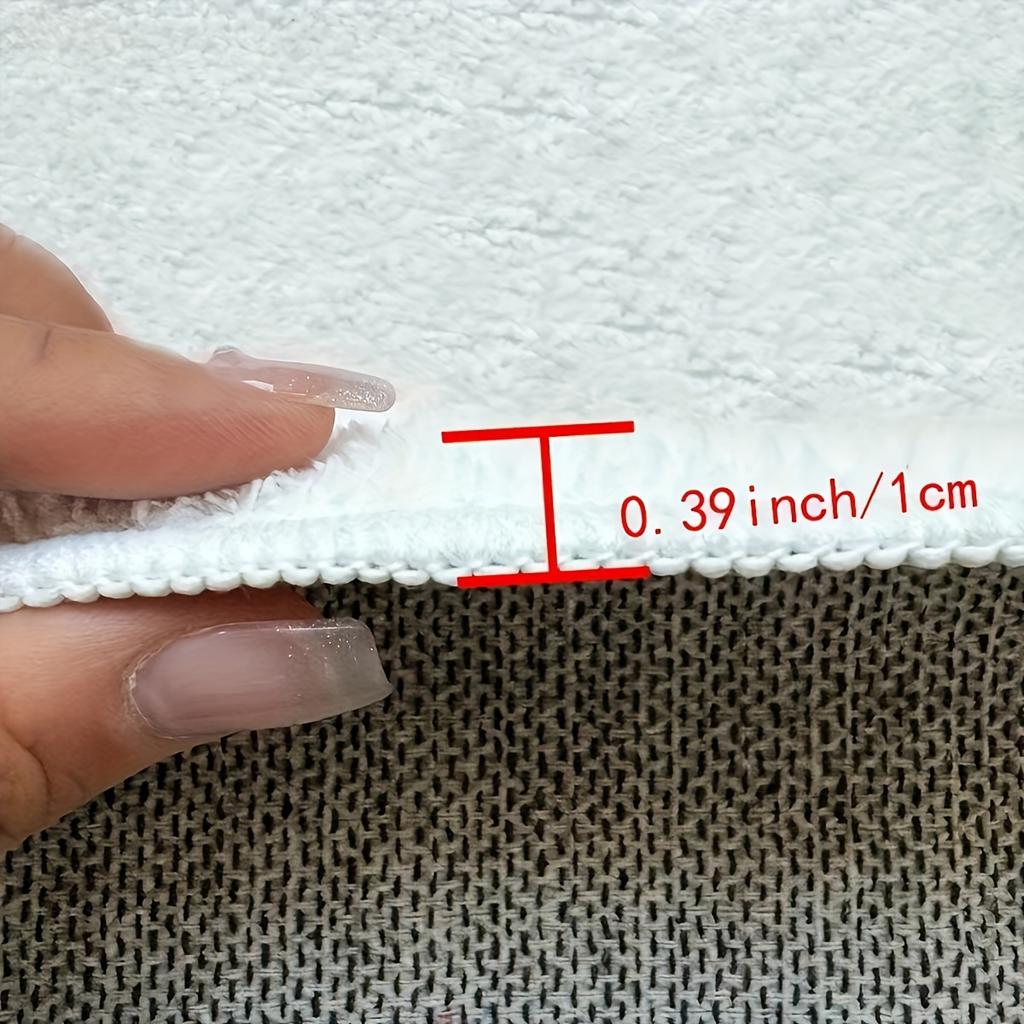 1 Stück Flauschige Weiche Gänseblümchenmuster Rutschfeste Badematte | Saugfähig Schnelltrocknend | Texturierter Griff für Badezimmer Toilette Dusche Küche | Gemütliche Heimdekoration Leicht zu Reinigen