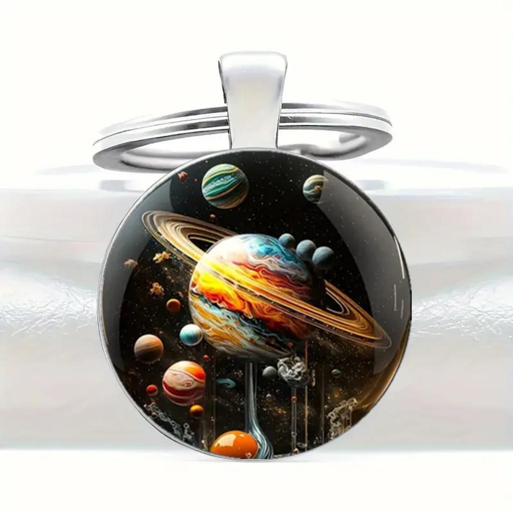 Round Alloy Keychain Pendant with Planet Pattern Metal Key Ring for Bags Backpacks and Keys Suitable for Daily Use
