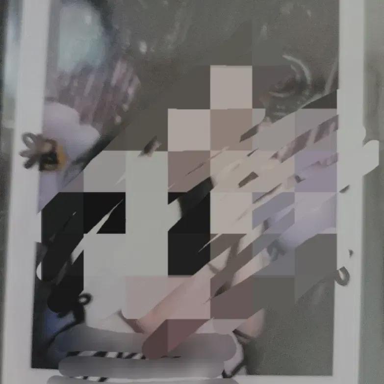 

Polaroid Sign For The Wjsn Federation Open Car Event