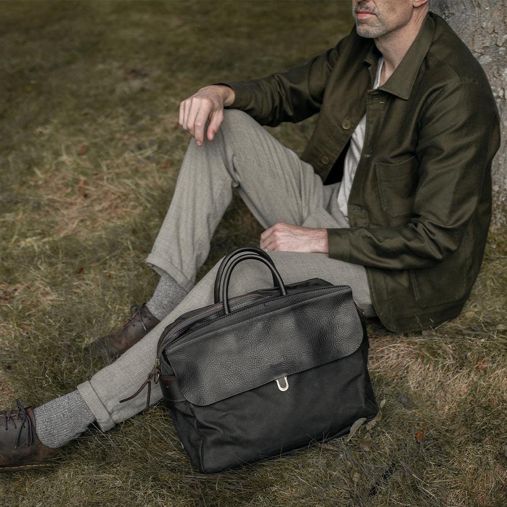 Bleudechauffe Zepho Solo Briefcase Waxed Canvas - Khaki