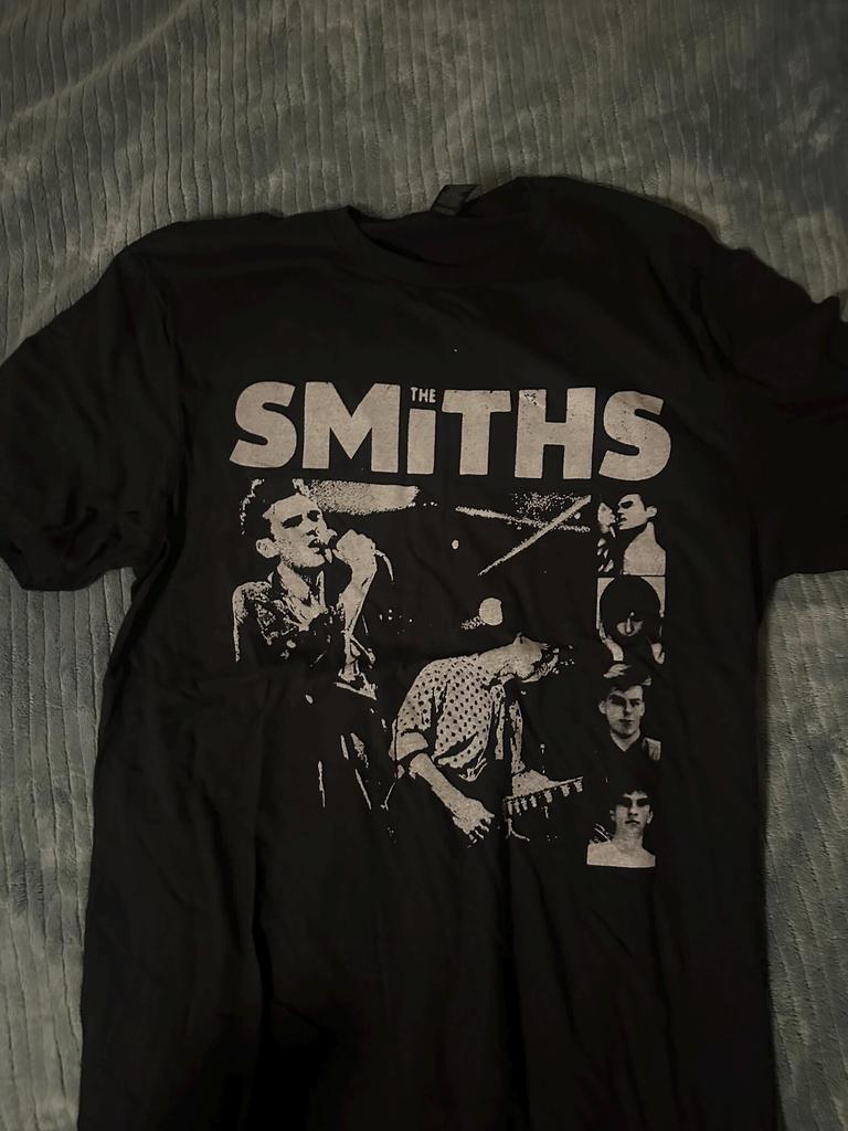The Smiths 90s Morrissey Live on stage