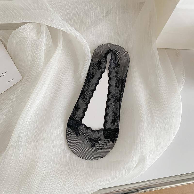 Lace boat socks for women, no heel drop, anti-slip, spring and summer thin shallow-mouthed cotton-soled invisible socks, women's short socks