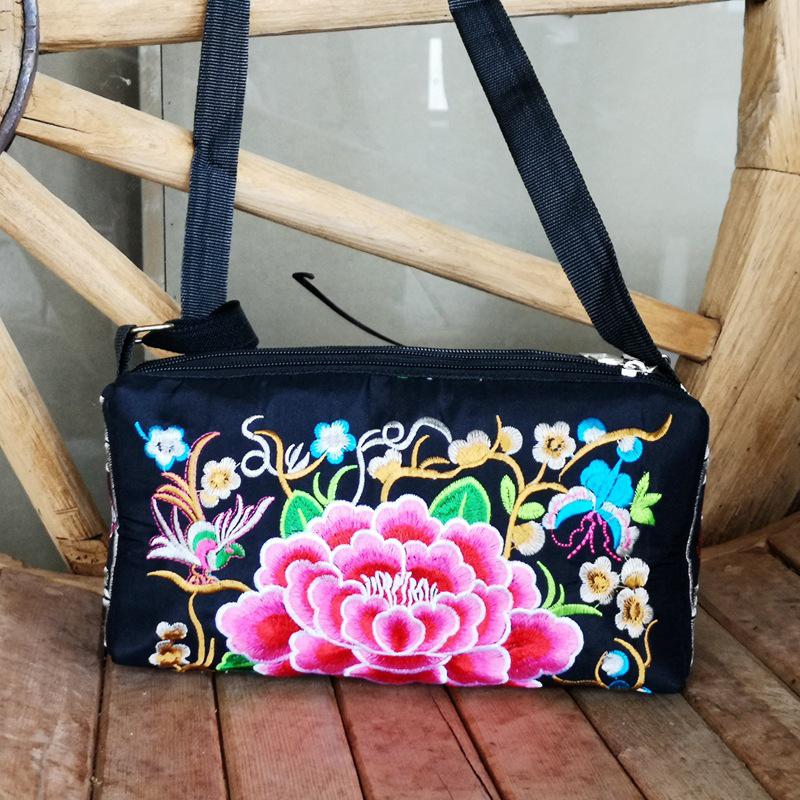 Yogodlns Taška přes rameno v etnickém stylu Yunnan Vyšívaná květinová taška Plátěná taška Volný čas Jednoduchá dámská třívrstvá taška přes rameno