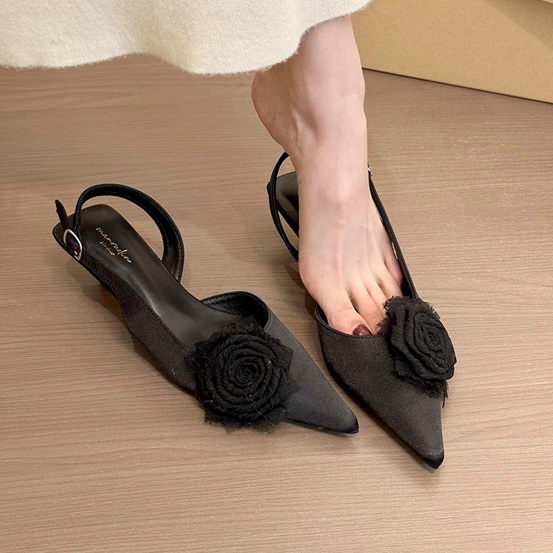 

Волшебная зеленая роза! Нежный атласный розовый мешок голова пустые сандалии женские 2025 весна и лето темперамент туфли-стилеты 40 чёрный