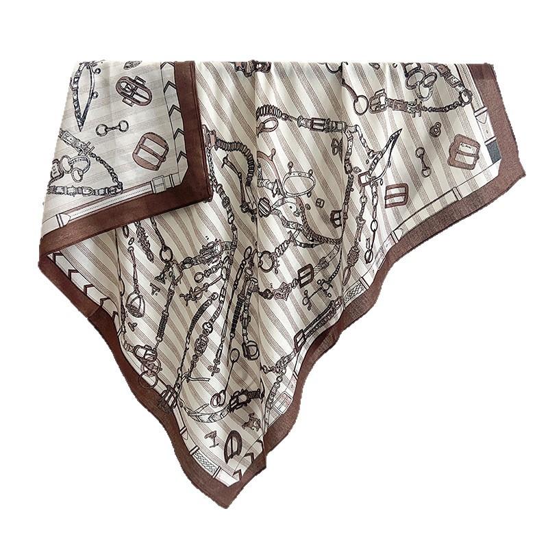 Autumn and winter new faux silk wool scarf, high-end chain large square scarf, fashionable versatile skin-friendly velvet feel shawl for women