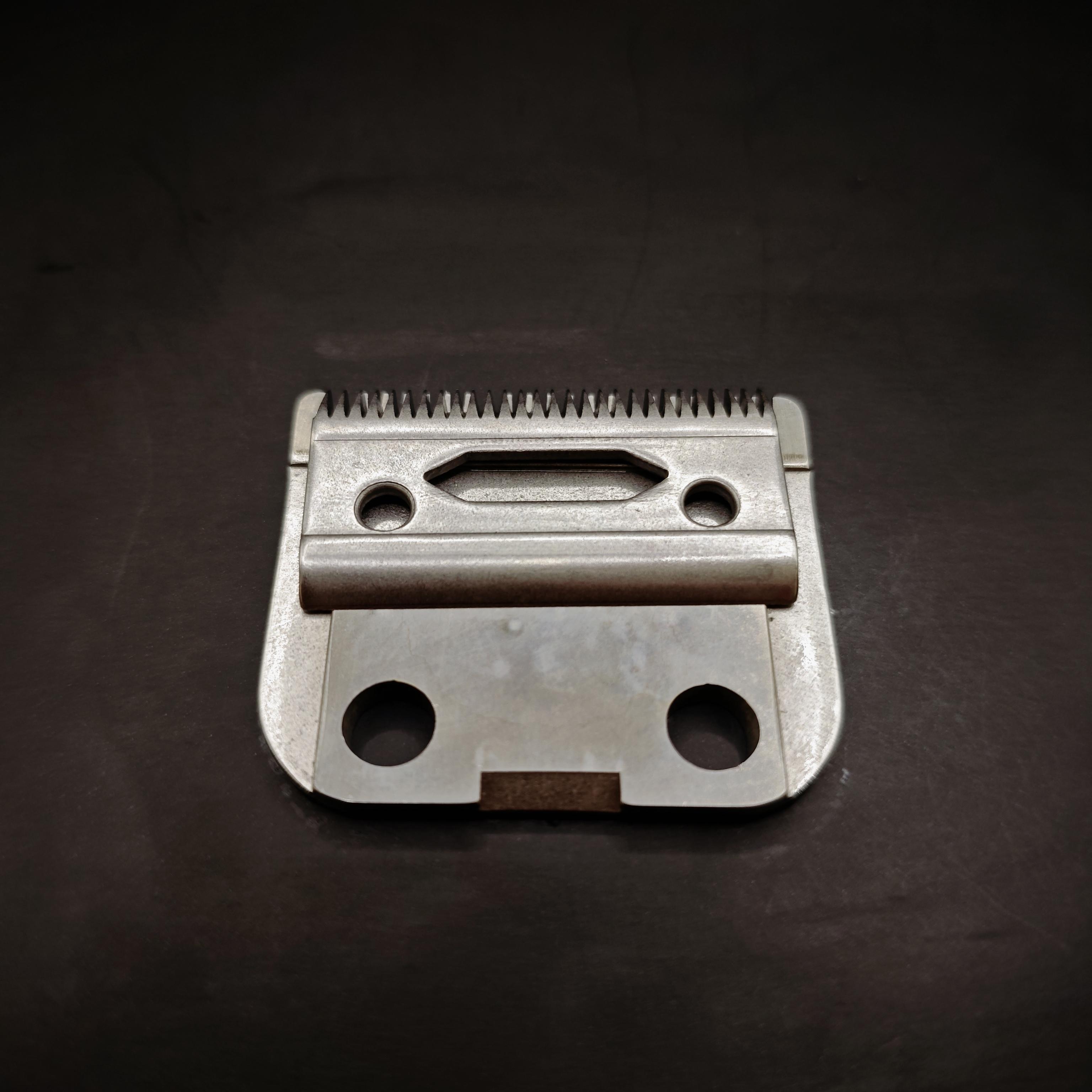 

Clipper Cutting Blade Kit Prewave Replacement For Wahl Clip N Trim model 79900-9117 79900-1012 Clip n Trim 79300-1112 Colourpro срібний